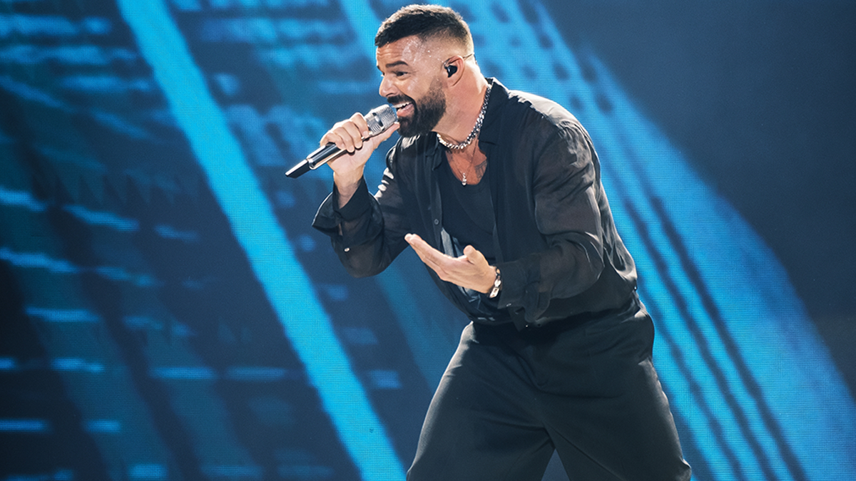 Ricky Martin performing