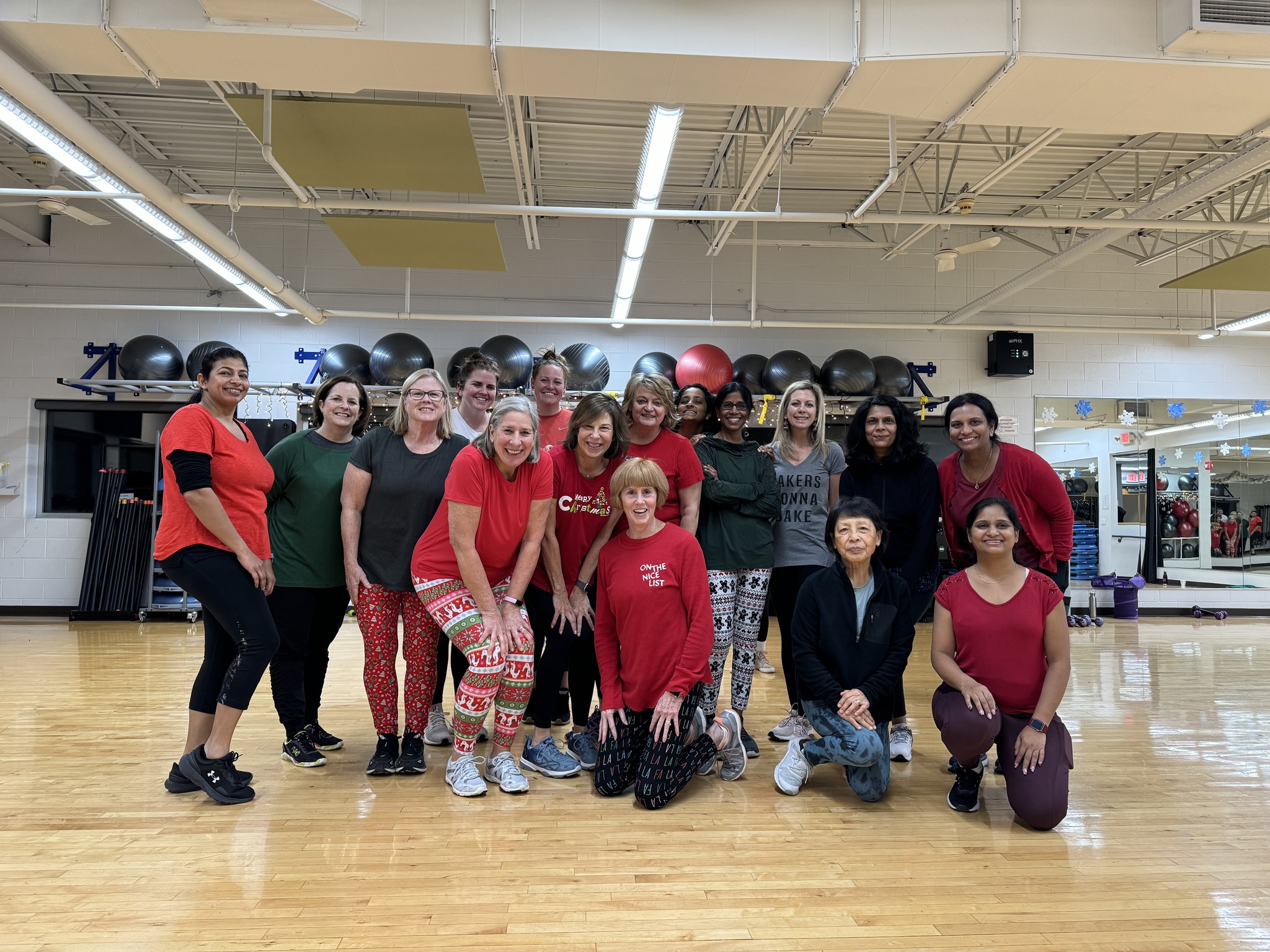 Holiday Spirit Zumba in Vernon Hills 