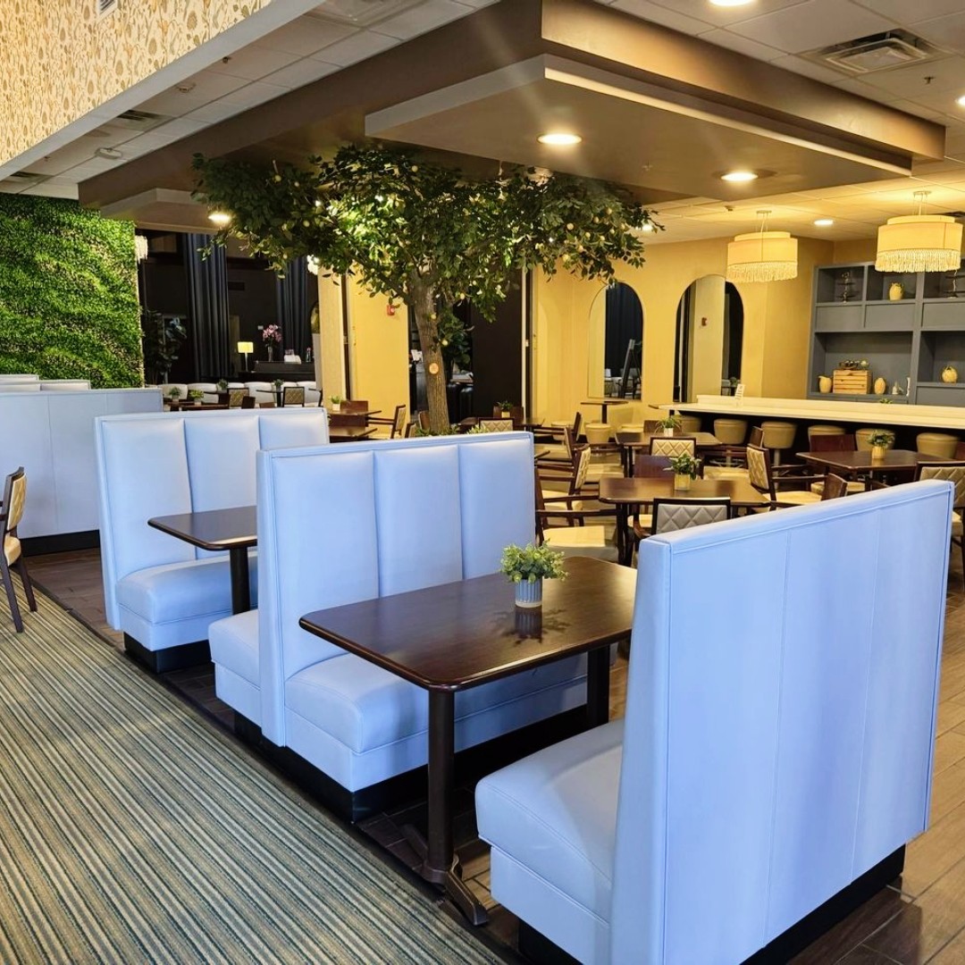 Illinois Beach Hotel in Zion