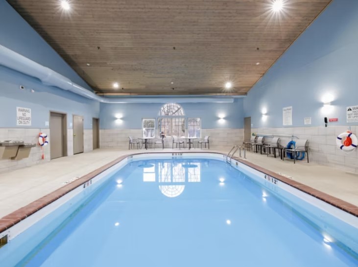 Holiday Inn Express and Suites in Zion