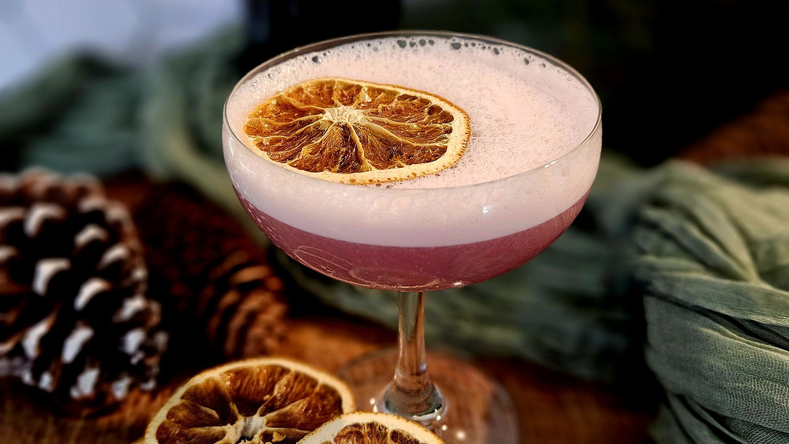 Come A-Wassailing Your Way With Lake County Holiday Libations 2025