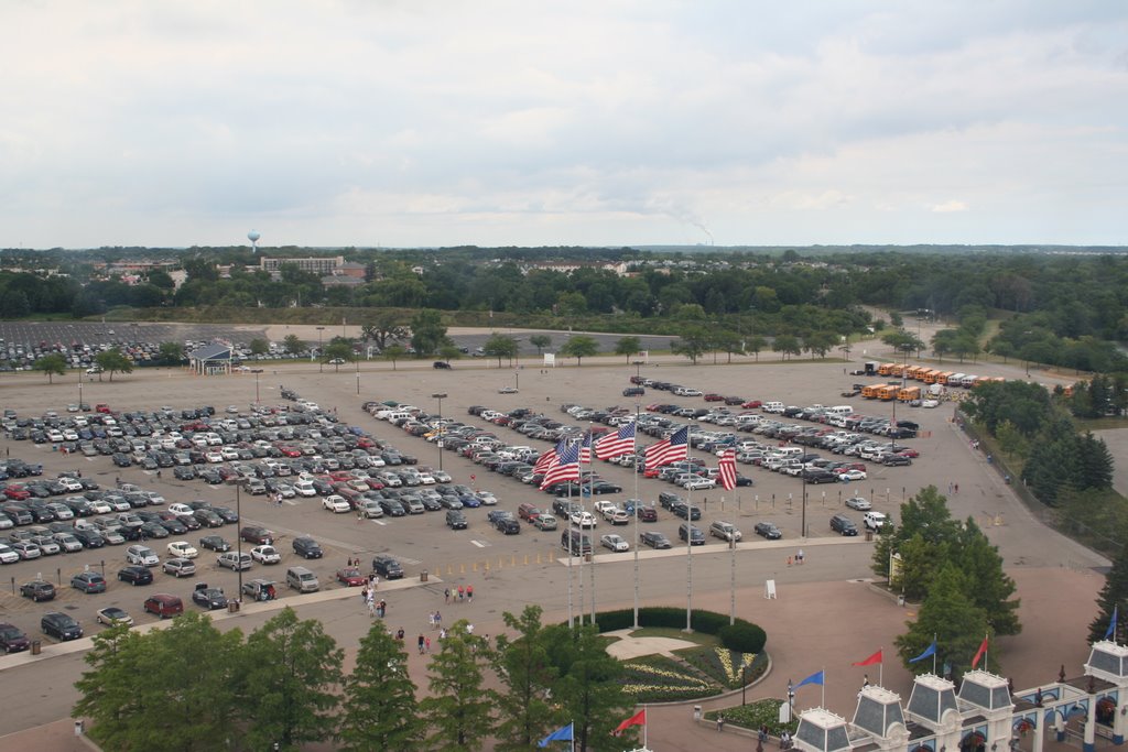 Six Flags Great American Parking Lot 