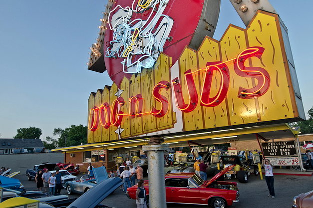 Millers Dog N Suds, Ingleside, IL