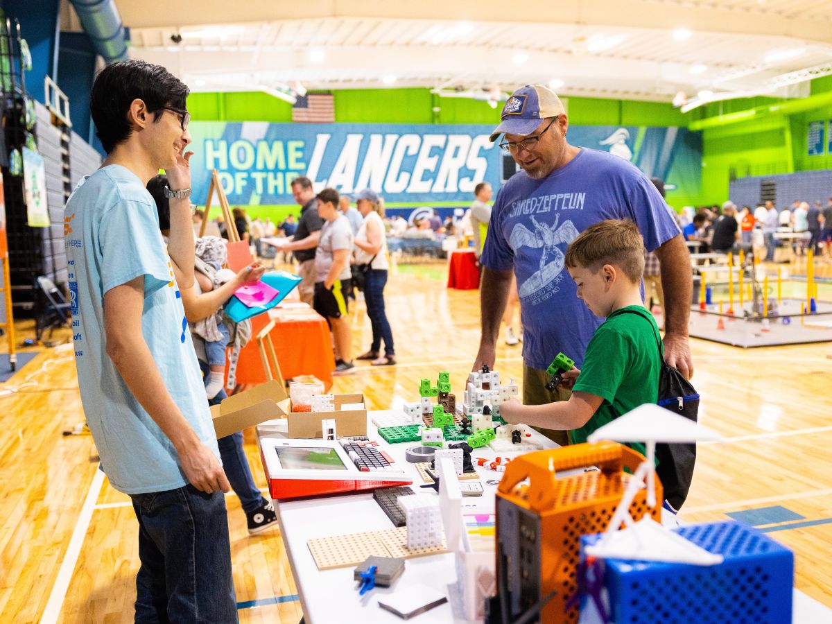 Maker Faire Lake County at College of Lake County