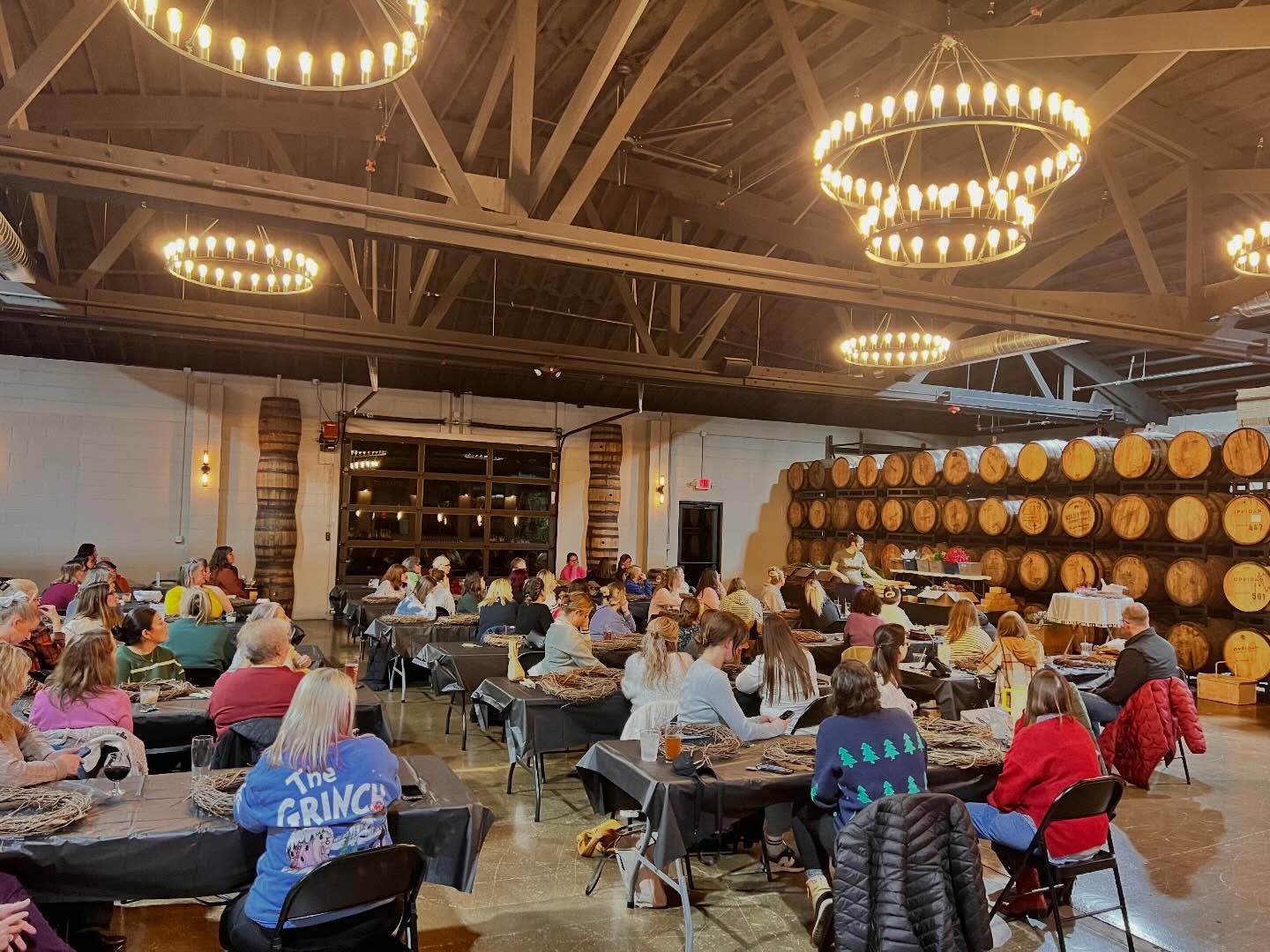 Mom & Me Canvas Painting Party at Harbor Brewing Co. 