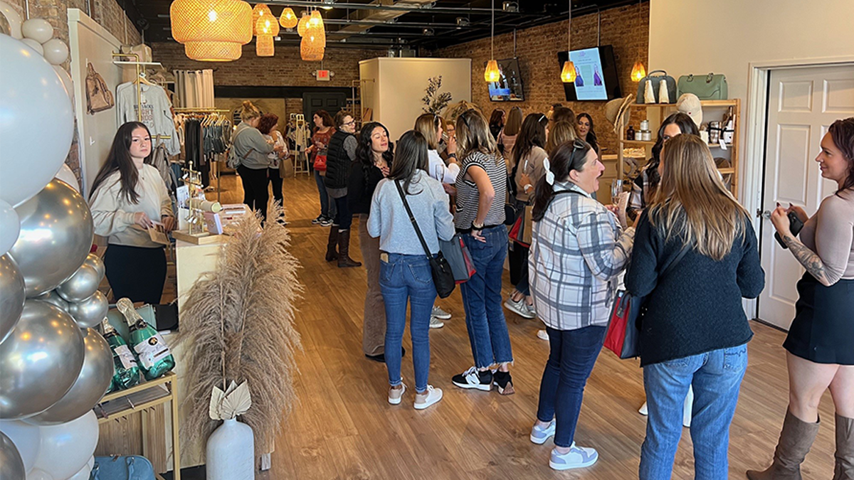 Sips & Sweets Sparkling Wine and Chocolate Walk in Grayslake
