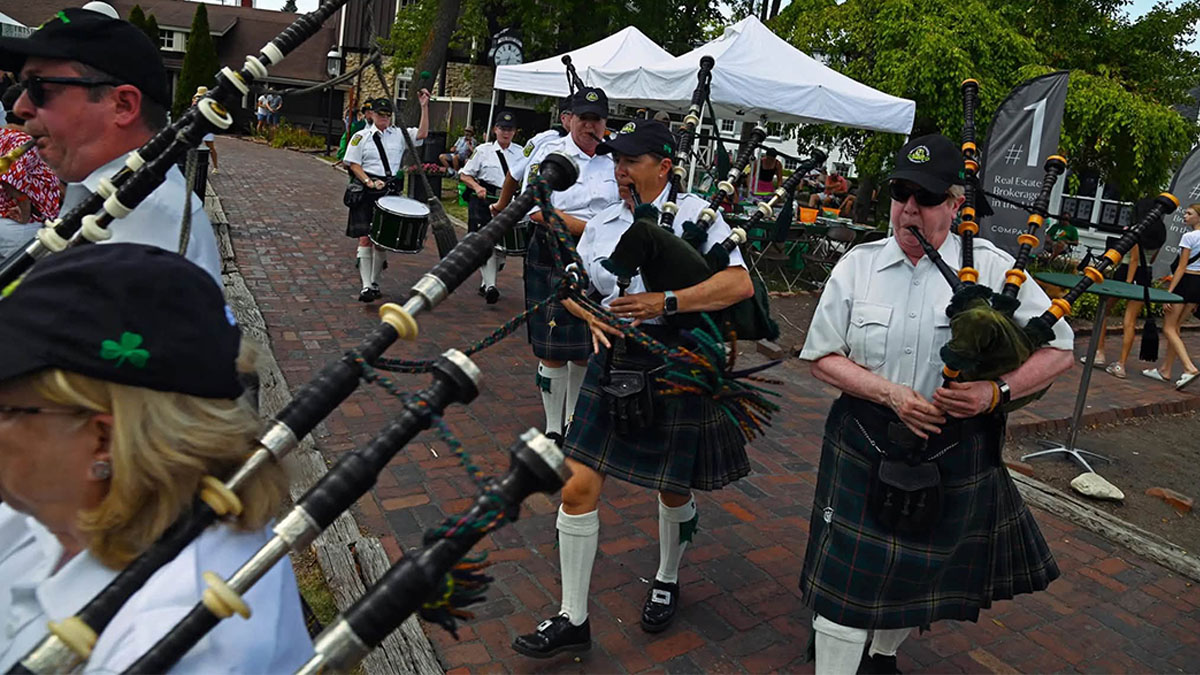 Irish Days in Historic Downtown Long Grove