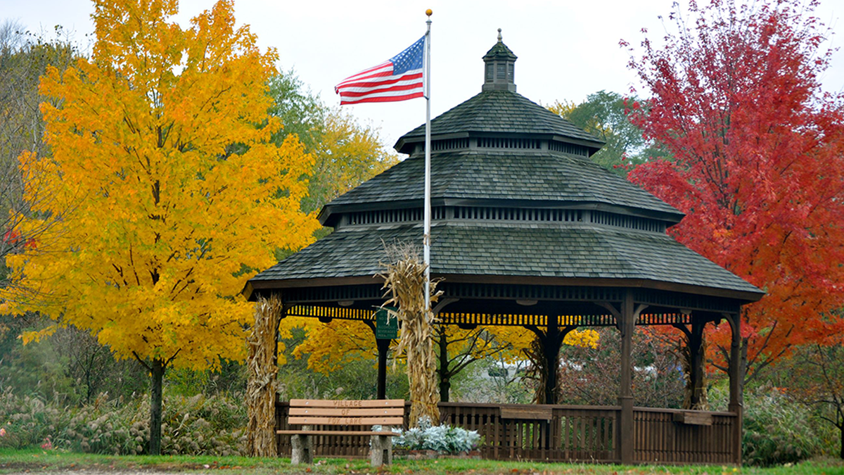 Millennium Park in Fox Lake in the fall