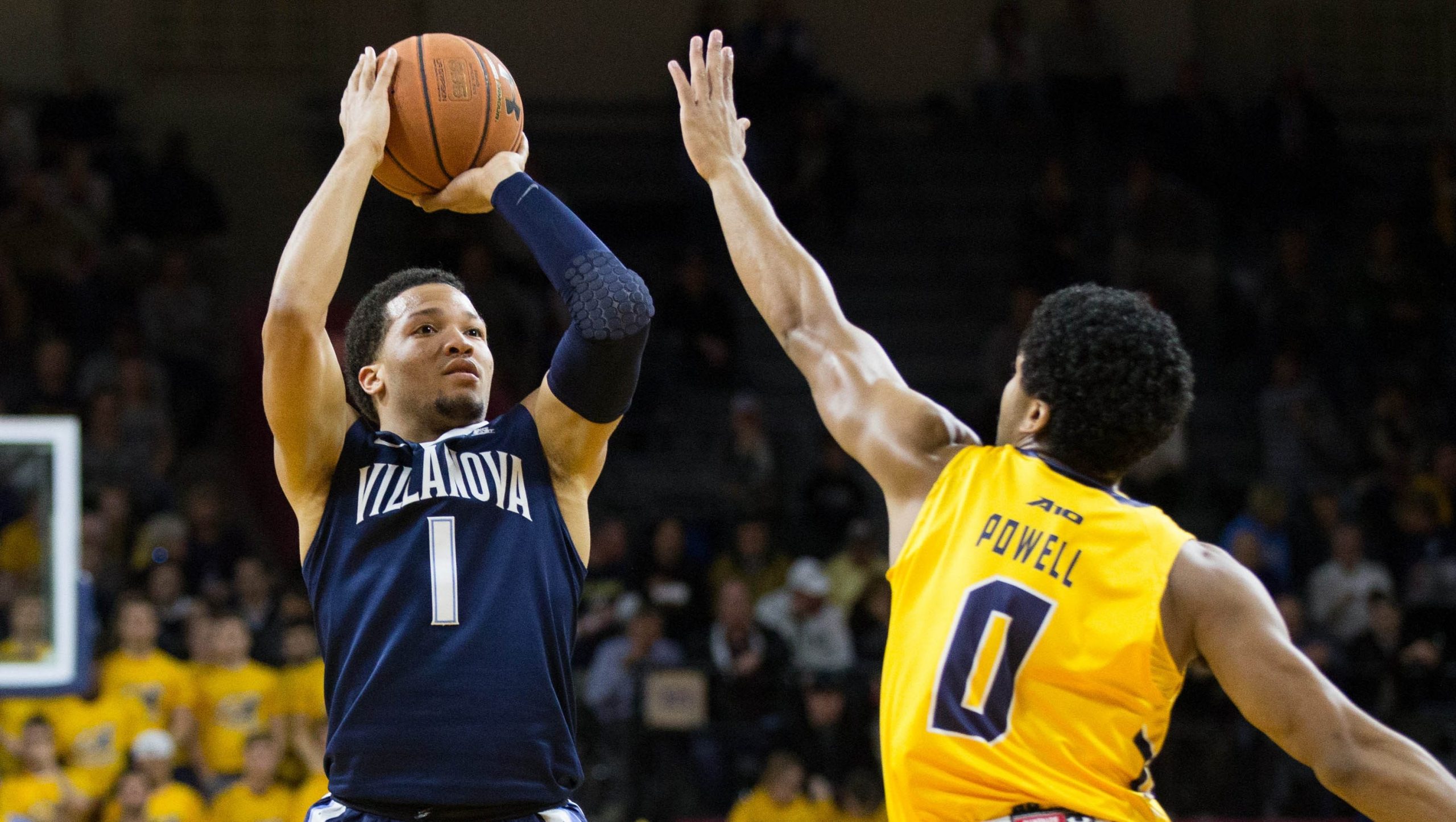 Where to Watch March Madness 2022 in Lake County